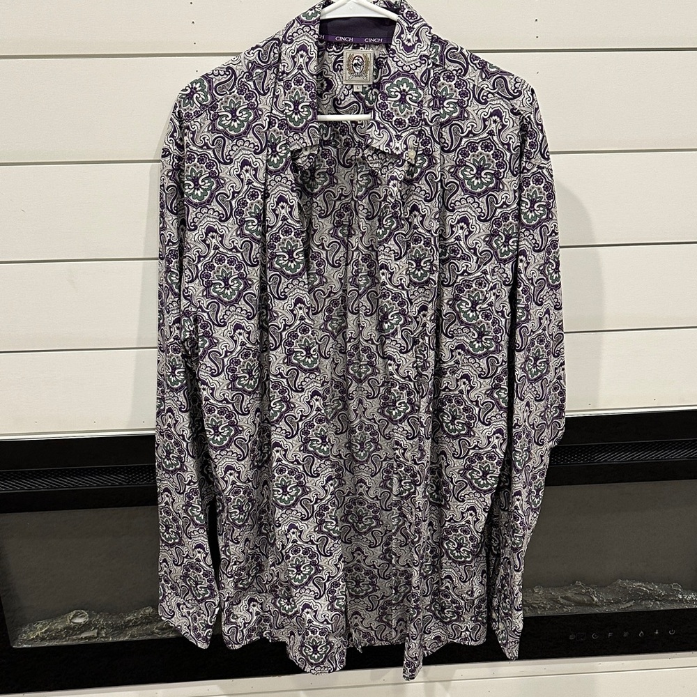 Cinch Men's Shirt with Purple Design